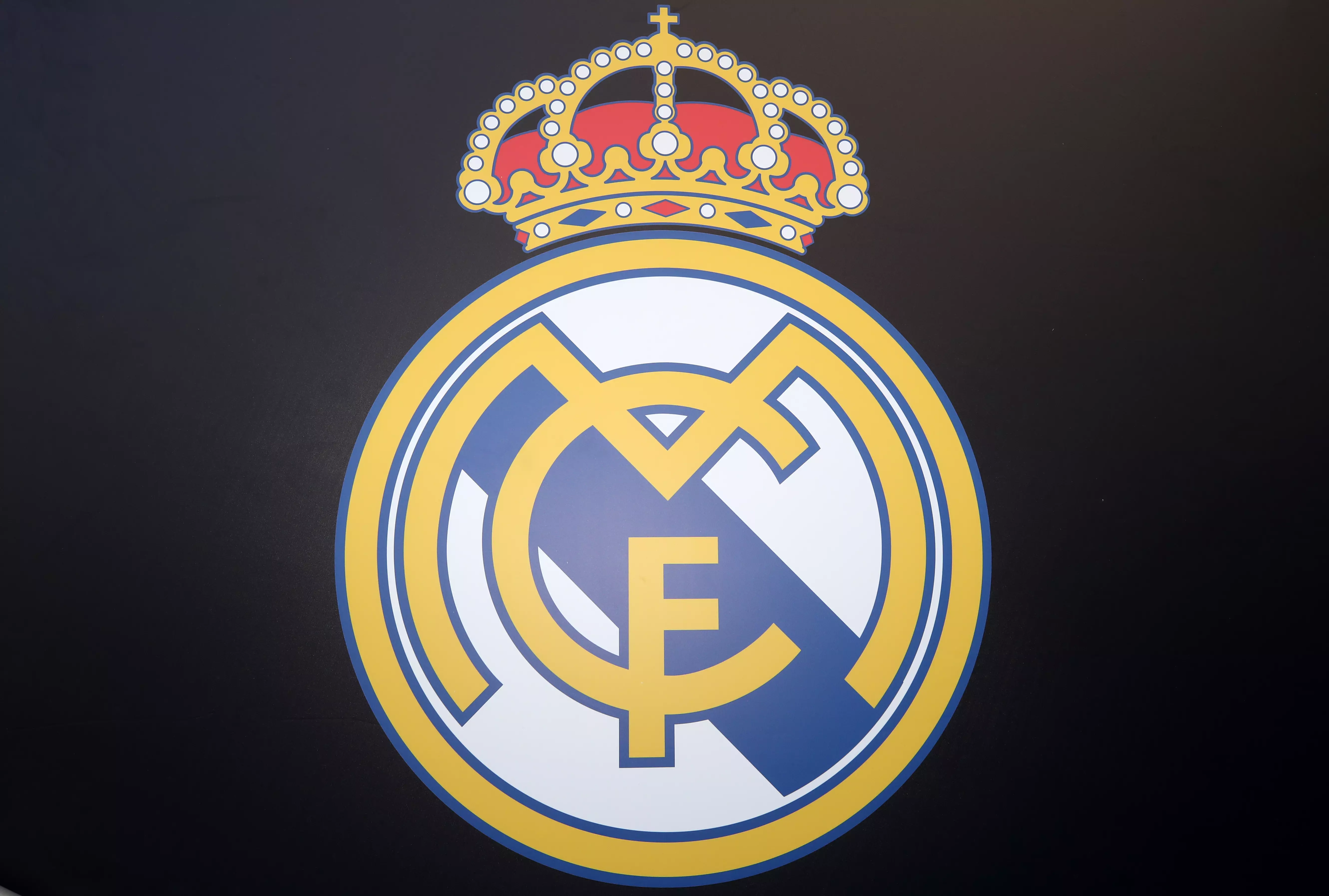 OFICIAL Românul cu două selecții la națională a semnat cu Real Madrid!